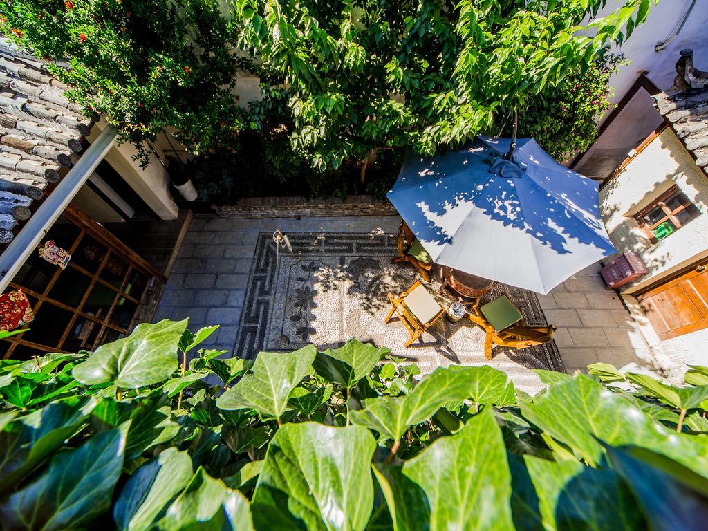 Old Tree Boutique Guesthouse Lijiang  Exterior photo